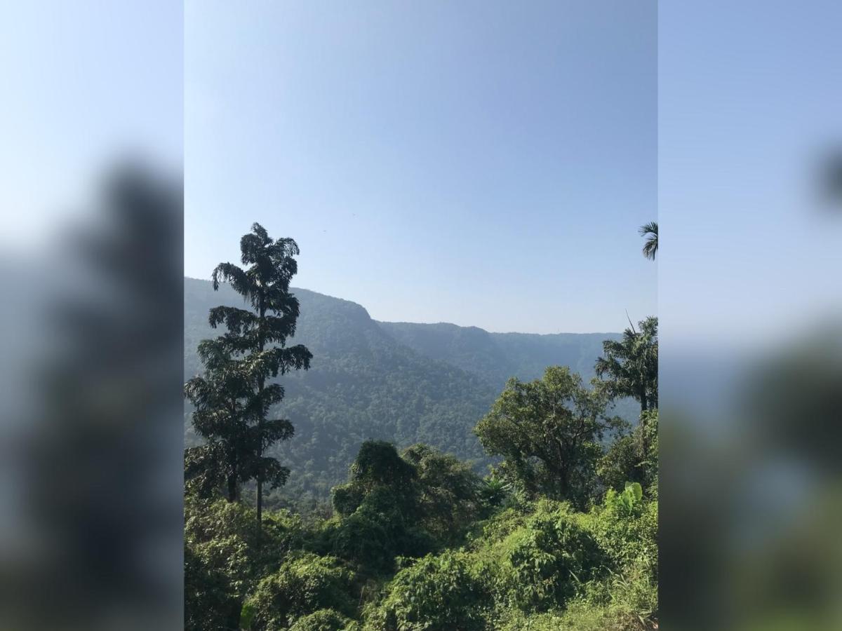 Living Roots Lodge Çerapunçi Dış mekan fotoğraf